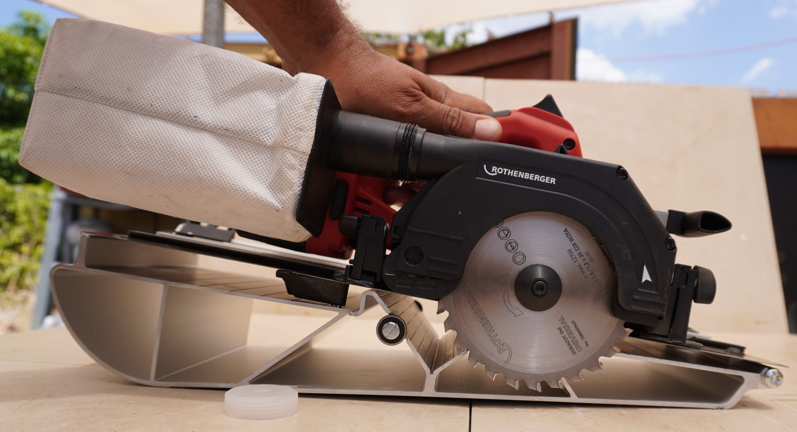 ROTHENBERGER PIPECUT mini מסור צינורות נטען רב-תכליתי